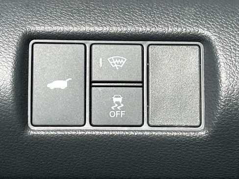 Used 2025 Honda Pilot Black Edition image 10