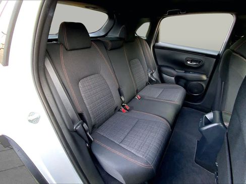 Used 2024 Honda HR-V Sport image 20