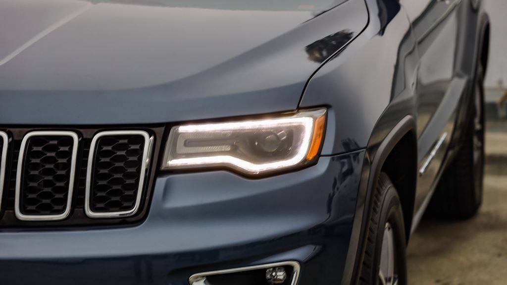 Used 2019 Jeep Grand Cherokee Limited w/ Luxury Group II RWD image 5