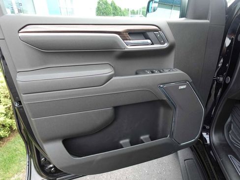 New 2025 Chevrolet Silverado 1500 LT Trail Boss AWD/4WD image 15