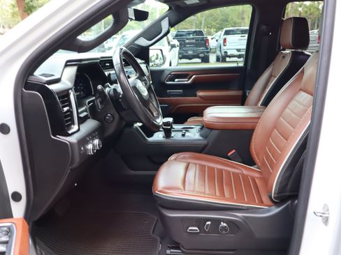 Used 2024 GMC Sierra 1500 Denali Ultimate AWD/4WD image 28