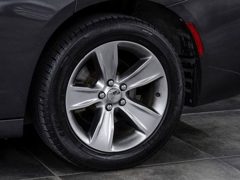 Used 2015 Dodge Charger SXT image 61