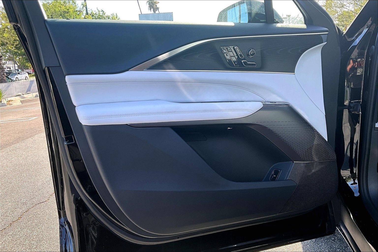 New 2026 Cadillac Lyriq Luxury w/ LPO, Floor Liner Package AWD/4WD image 11