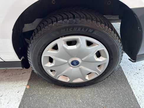 Used 2016 Ford Transit Connect XL image 13