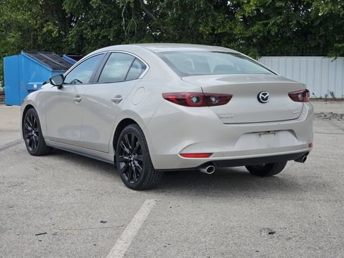 Used 2025 MAZDA MAZDA3 s FWD image 5