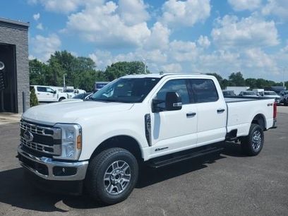 New 2025 Ford F350 XLT