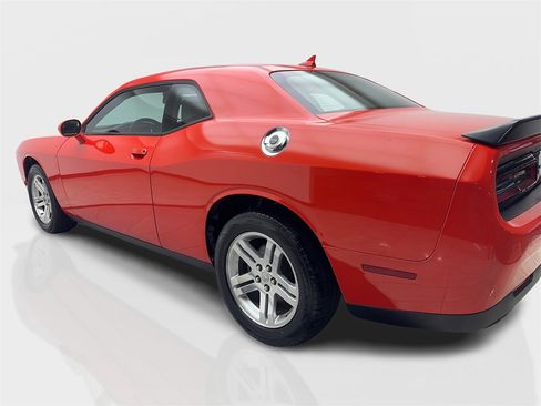 Used 2023 Dodge Challenger SXT w/ Plus Package image 14