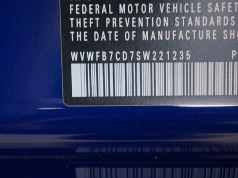 New 2025 Volkswagen Golf R Black Edition image 29