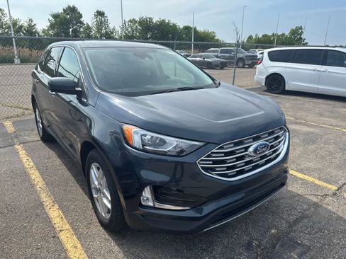 Used 2022 Ford Edge SEL w/ Convenience Package AWD/4WD image 9