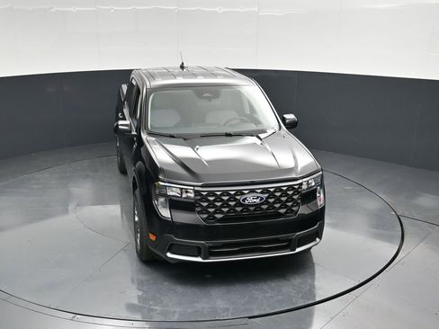New 2025 Ford Maverick XLT w/ XLT Luxury Package image 44
