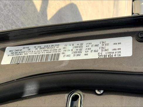 Used 2018 Dodge Journey SE w/ Connectivity Group image 34