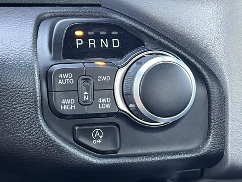 Used 2023 RAM 1500 Big Horn AWD/4WD image 34