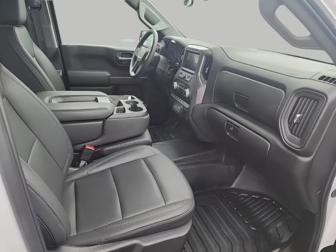 Used 2024 GMC Sierra 1500 Pro w/ Pro Value Package image 12