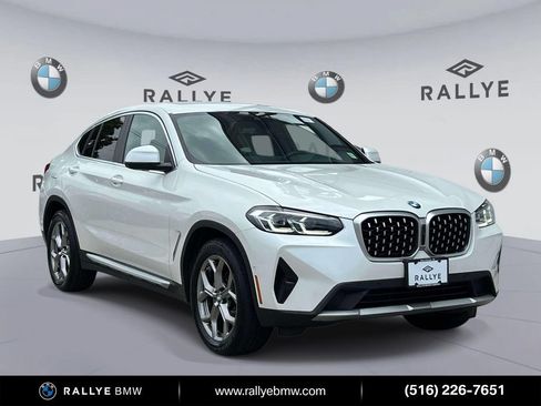 Used 2023 BMW X4 xDrive30i w/ Premium Package AWD/4WD image 1