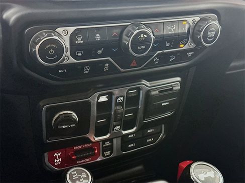 Used 2021 Jeep Wrangler Unlimited Rubicon image 18