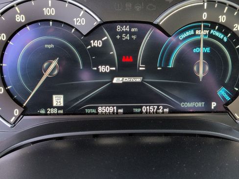 Used 2019 BMW 530e w/ Convenience Package image 22