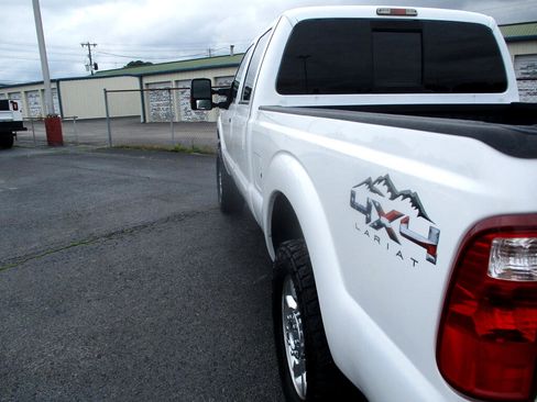 Used 2015 Ford F250 Lariat w/ Lariat Ultimate Package image 9