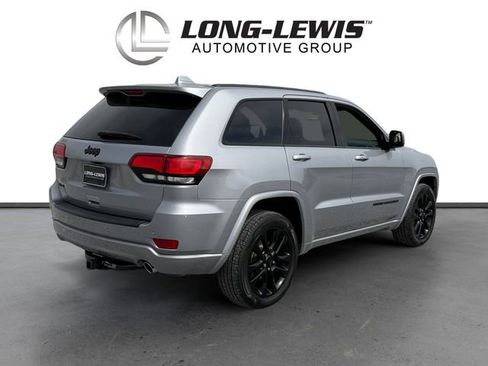 Used 2020 Jeep Grand Cherokee Altitude image 5