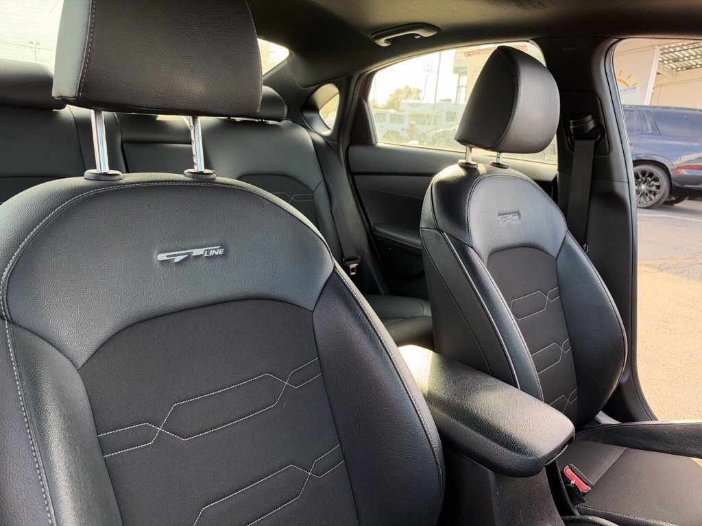 Used 2021 Kia Forte GT-Line w/ GT-Line Premium Package FWD image 12