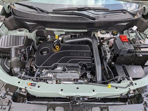 Used 2026 Chevrolet Equinox LT w/ Convenience Package II image 24