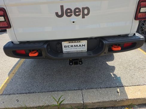 New 2026 Jeep Gladiator Mojave AWD/4WD image 7