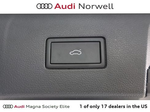 Used 2024 Volkswagen Atlas Peak Edition SEL AWD/4WD image 14