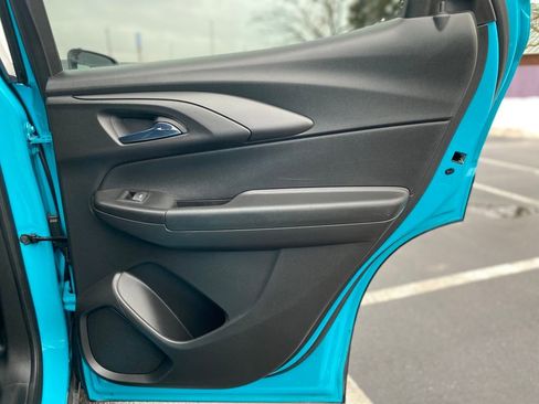 Used 2021 Chevrolet TrailBlazer RS w/ Sun and Liftgate Package image 13