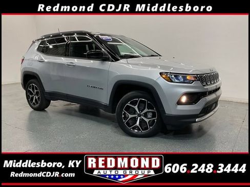 New 2026 Jeep Compass Limited AWD/4WD image 1