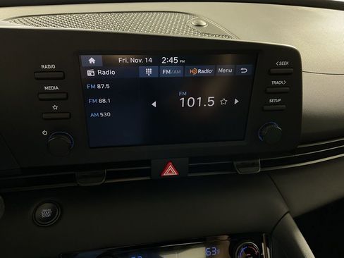 New 2026 Hyundai Elantra Sport image 21