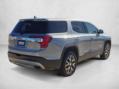 Used 2023 GMC Acadia SLE image 6