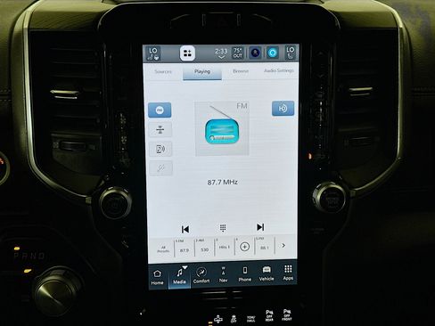 Used 2023 RAM 1500 Laramie image 24