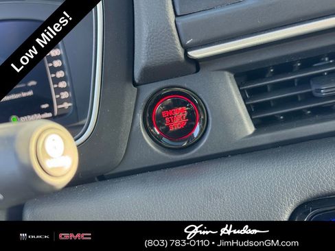 Used 2024 Honda Pilot Elite image 32