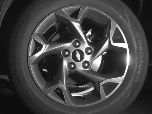 Used 2025 Chevrolet Trax LT FWD image 14
