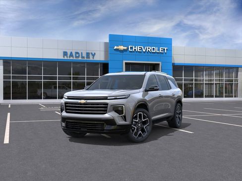 New 2026 Chevrolet Traverse High Country image 8