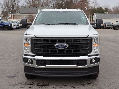 New 2026 Ford F250 XL w/ XL Chrome Package image 12