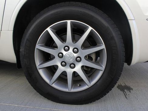 Used 2015 Buick Enclave Leather image 36