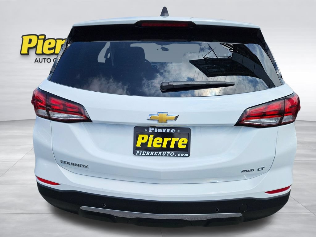 Used 2024 Chevrolet Equinox LT AWD/4WD image 4