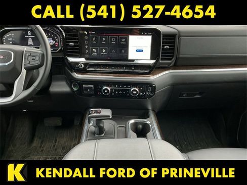 Used 2025 GMC Sierra 1500 Elevation w/ Elevation Premium Package image 11