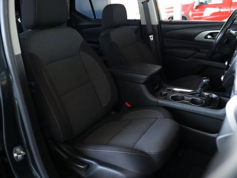 Used 2019 Chevrolet Traverse LT image 30