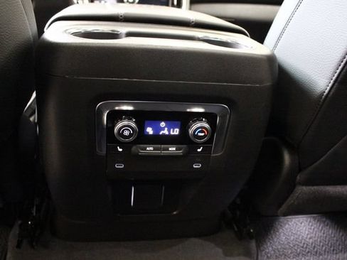 Used 2026 GMC Yukon XL Denali w/ Sun & Power Step Package AWD/4WD image 44