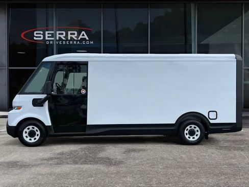 Used 2024 Chevrolet Brightdrop 600 w/ Commercial Equipment Package AWD/4WD image 2