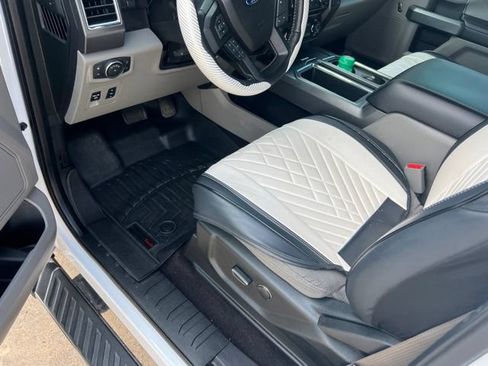 Used 2016 Ford F150 XLT w/ Equipment Group 301A Mid RWD image 4