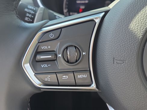 Used 2026 Acura MDX FWD w/ Technology Package image 22