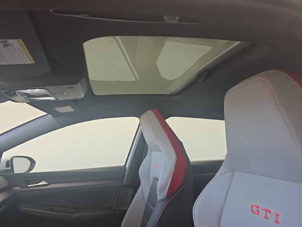 New 2026 Volkswagen GTI SE FWD image 41