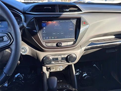 Certified 2023 Chevrolet TrailBlazer RS w/ Sun and Liftgate Package image 25