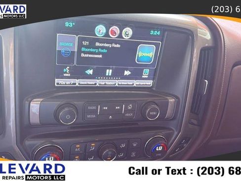 Used 2015 Chevrolet Silverado 1500 High Country w/ High Country Premium Package AWD/4WD image 15