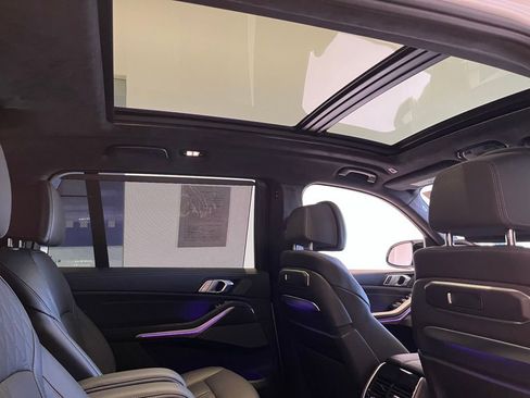 Used 2024 BMW X7 M60i w/ Executive Package image 34
