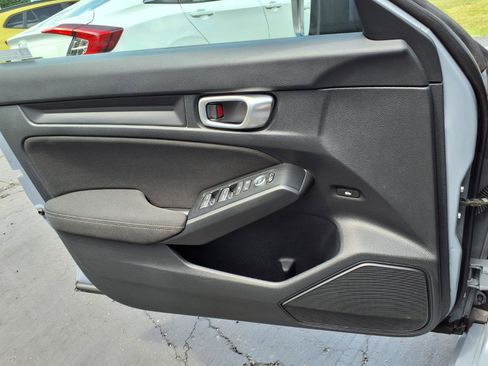 Certified 2024 Honda Civic Sport image 9