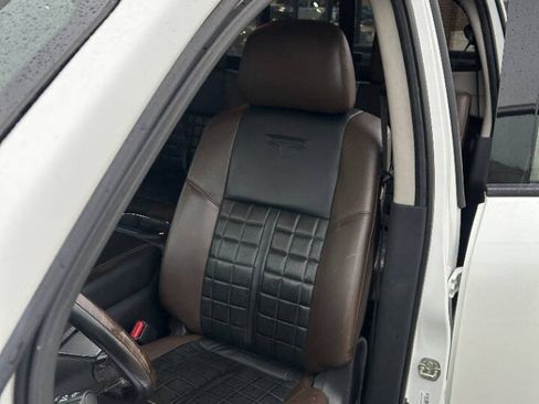 Used 2016 Nissan Titan Platinum Reserve image 27