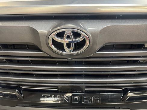 Used 2025 Toyota Tundra Limited image 23